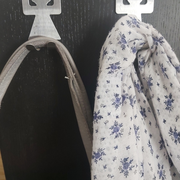 Back to School organizer door/cabinet hooks - Picture 3 of 3